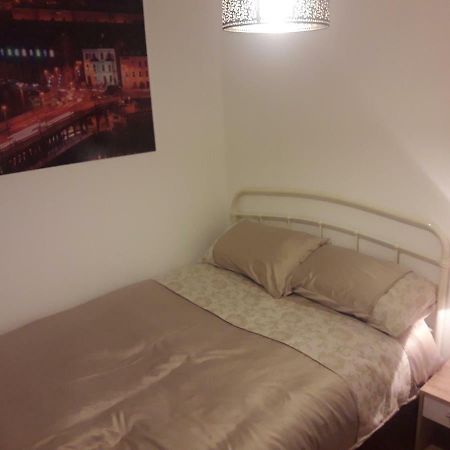 הוילה Bridge House Derry City Townhouse Central Free Parking מראה חיצוני תמונה