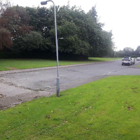 הוילה Bridge House Derry City Townhouse Central Free Parking מראה חיצוני תמונה