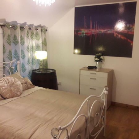 הוילה Bridge House Derry City Townhouse Central Free Parking מראה חיצוני תמונה