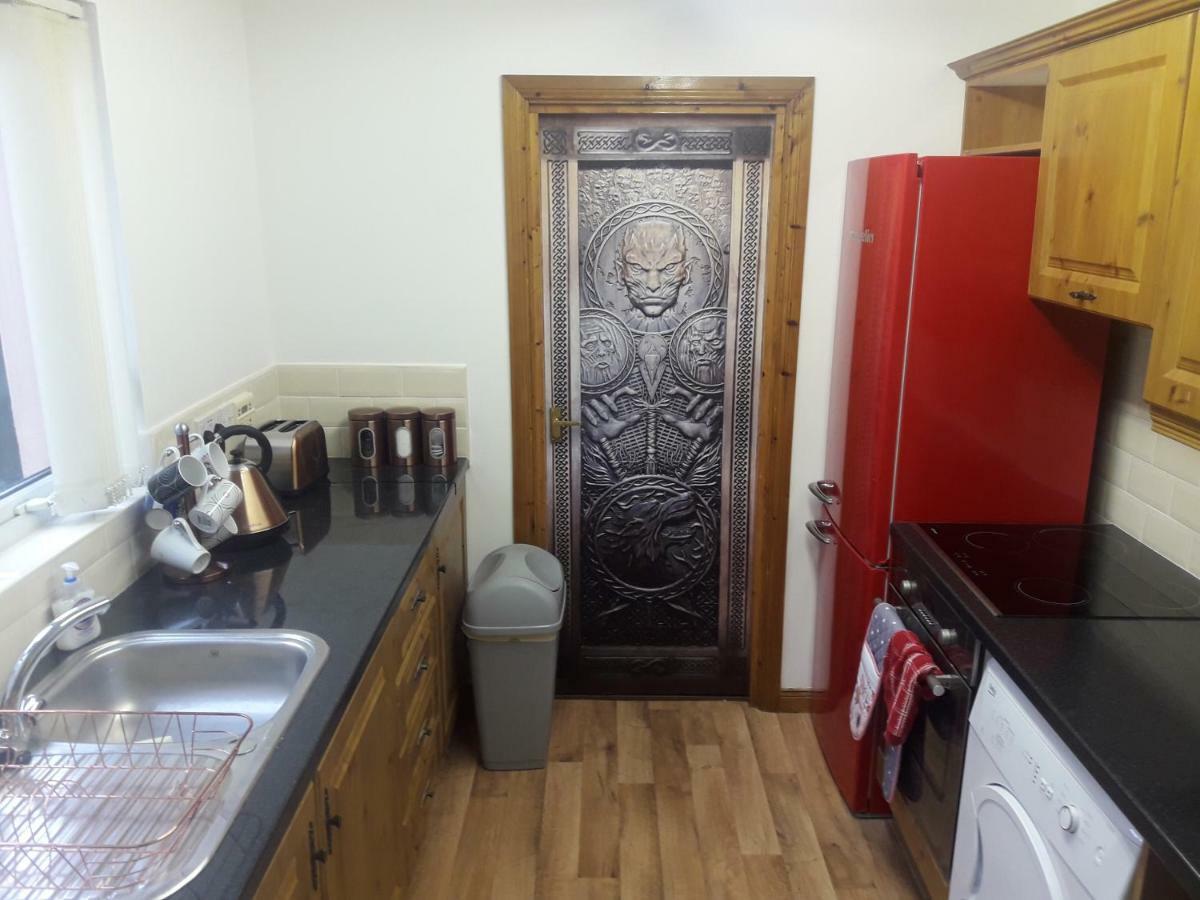 הוילה Bridge House Derry City Townhouse Central Free Parking מראה חיצוני תמונה