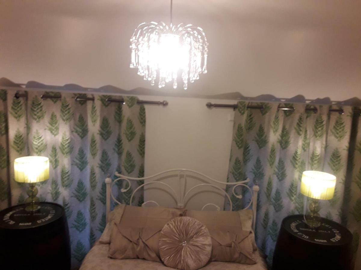 הוילה Bridge House Derry City Townhouse Central Free Parking מראה חיצוני תמונה