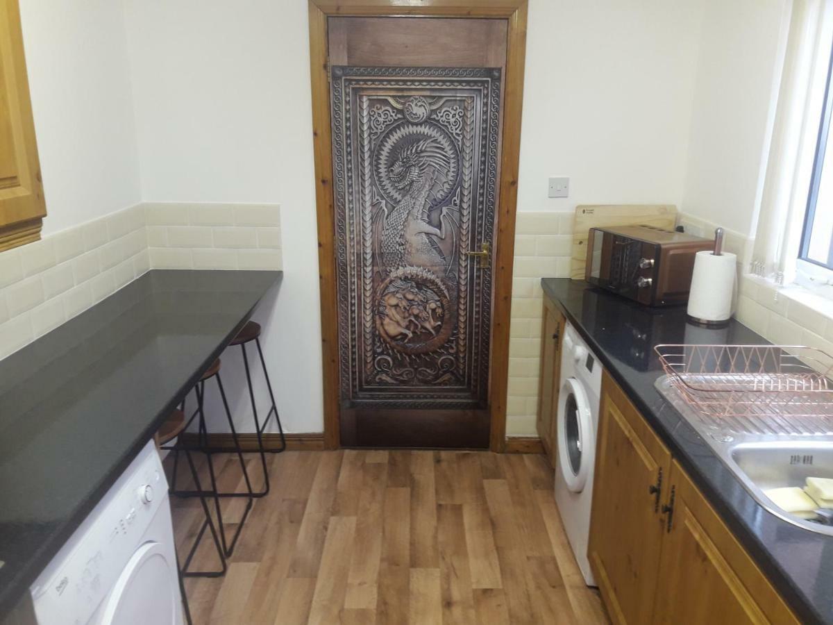 הוילה Bridge House Derry City Townhouse Central Free Parking מראה חיצוני תמונה